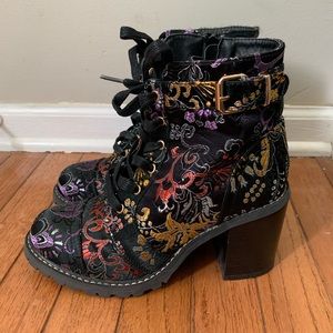Diba Floral Zip-Up Boots